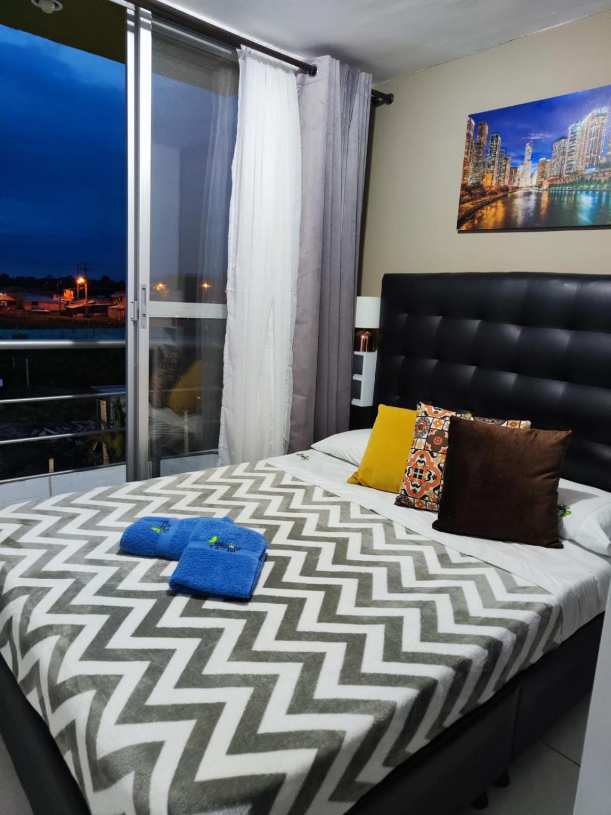 Apartamento Cerca Parque Del Cafe Con Piscina Монтенегро Экстерьер фото
