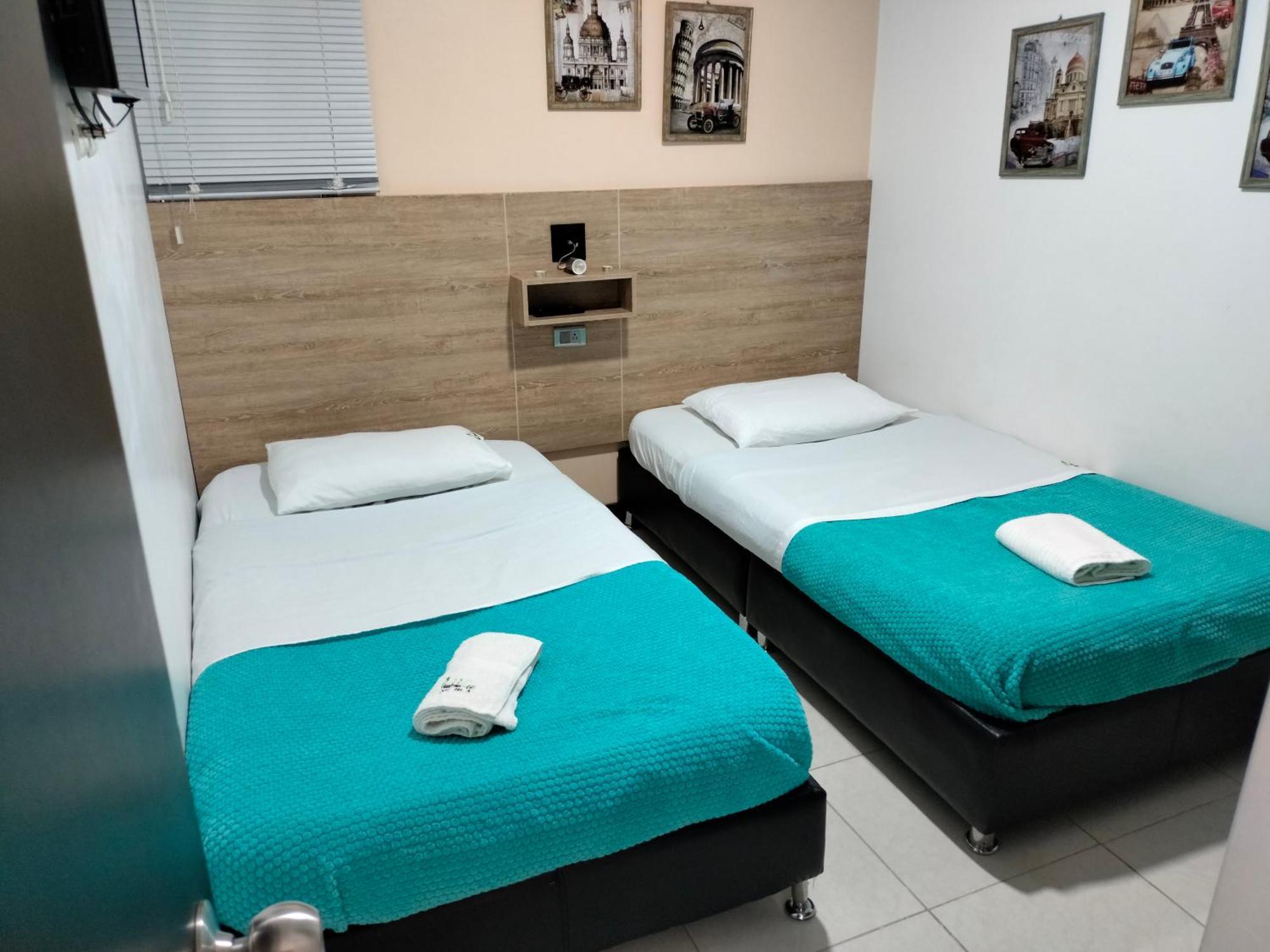 Apartamento Cerca Parque Del Cafe Con Piscina Монтенегро Экстерьер фото